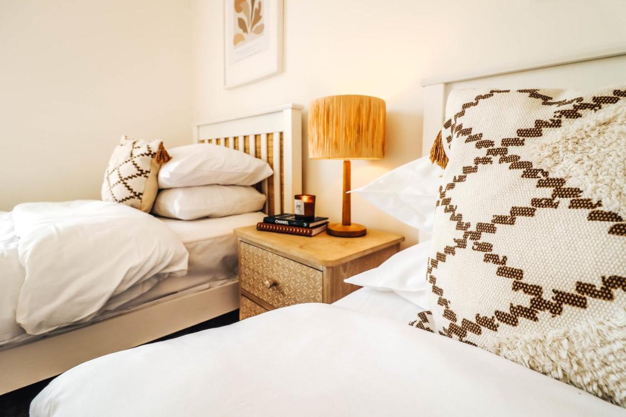 Principality View Apartment Two, By Solace Stays Cardiff Dış mekan fotoğraf