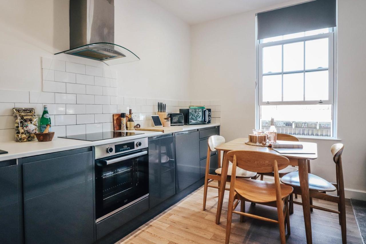 Principality View Apartment Two, By Solace Stays Cardiff Dış mekan fotoğraf