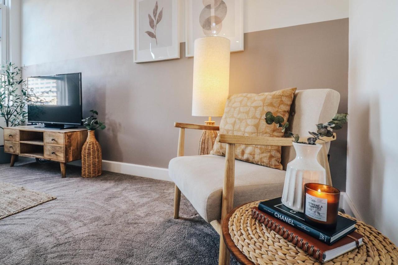 Principality View Apartment Two, By Solace Stays Cardiff Dış mekan fotoğraf