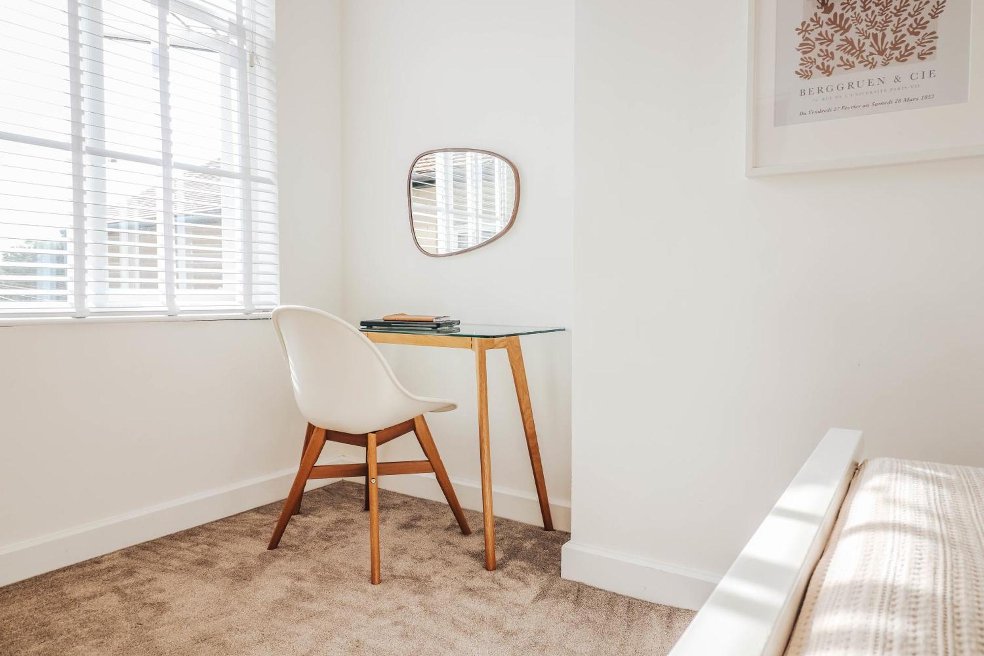 Principality View Apartment Two, By Solace Stays Cardiff Dış mekan fotoğraf