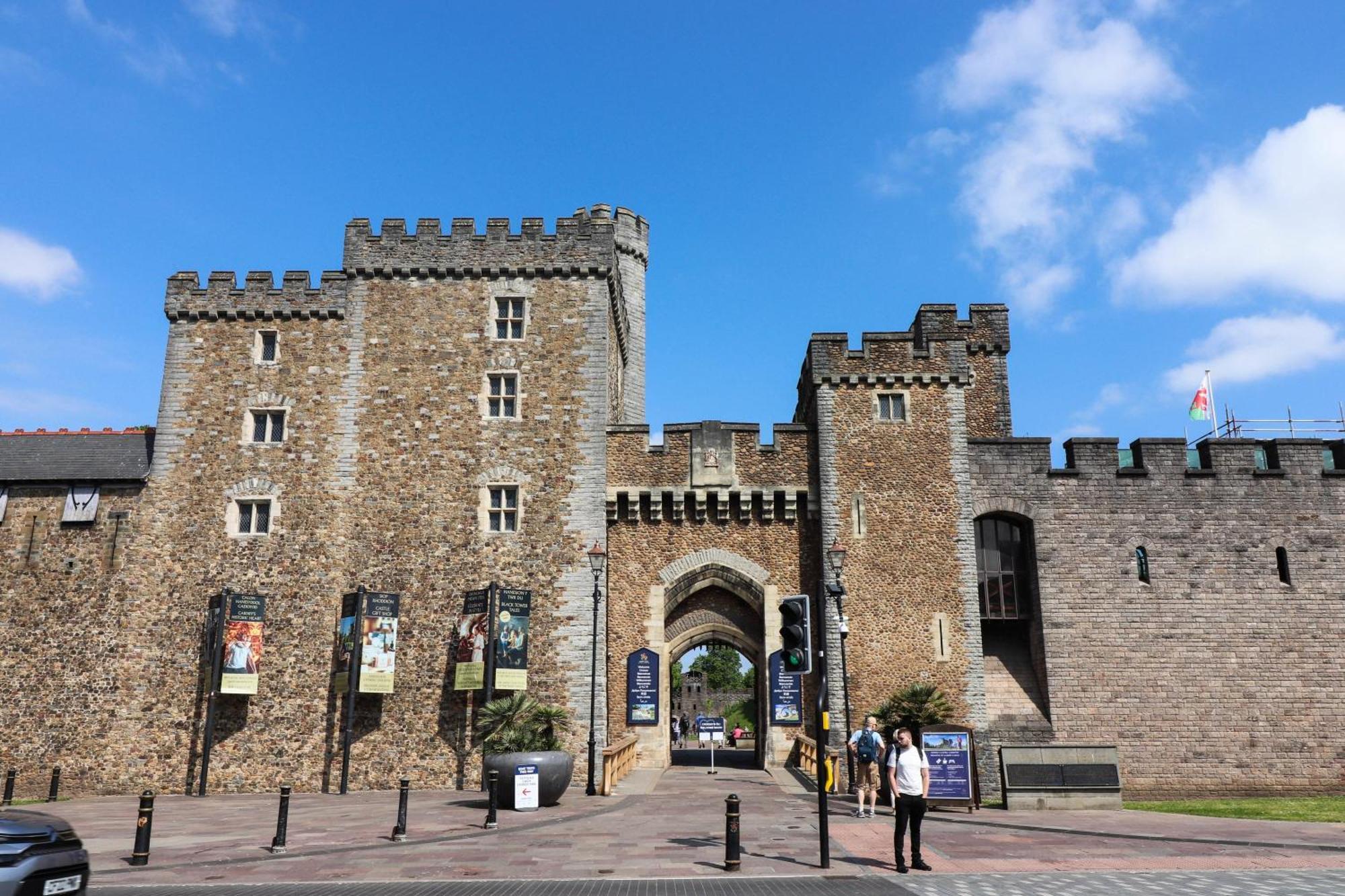Principality View Apartment Two, By Solace Stays Cardiff Dış mekan fotoğraf